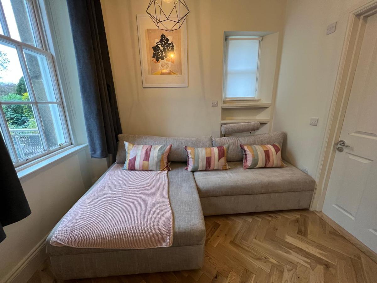 Wm Garden Cottage 에든버러 외부 사진